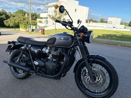 TRIUMPH BONNEVILLE T120 BLACK 1200 TRIUMPH BONNEVILLE T120 BLACK 1200
